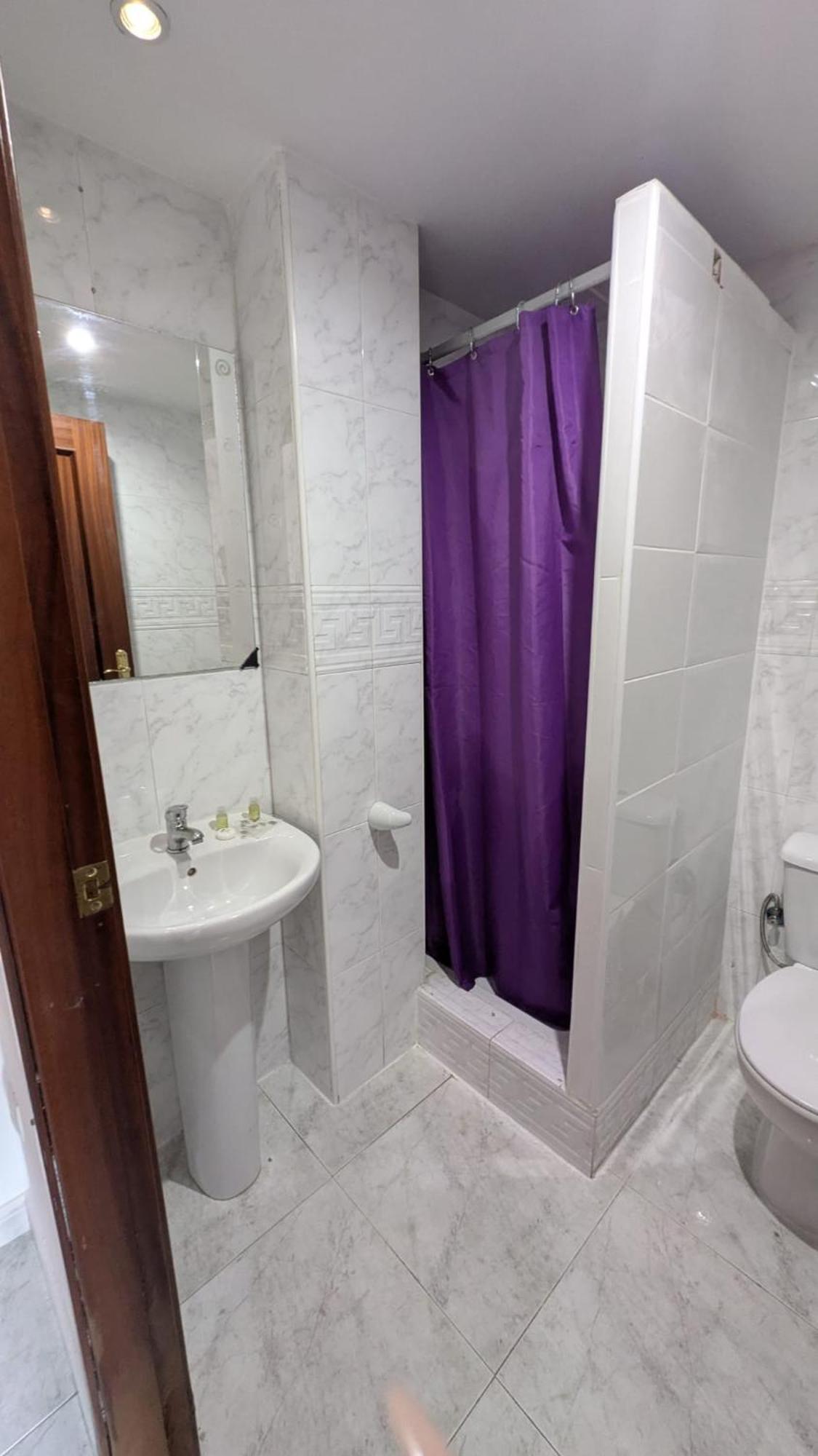 Hostal Europa Tarragona Kültér fotó